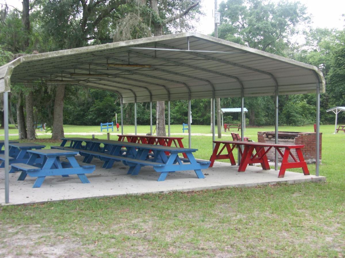 Deerwood Inn & Madison Campground מראה חיצוני תמונה